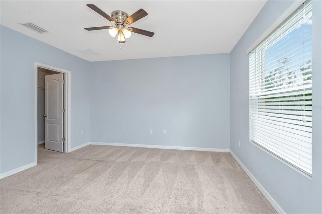 For Sale: $294,900 (3 beds, 2 baths, 1550 Square Feet)