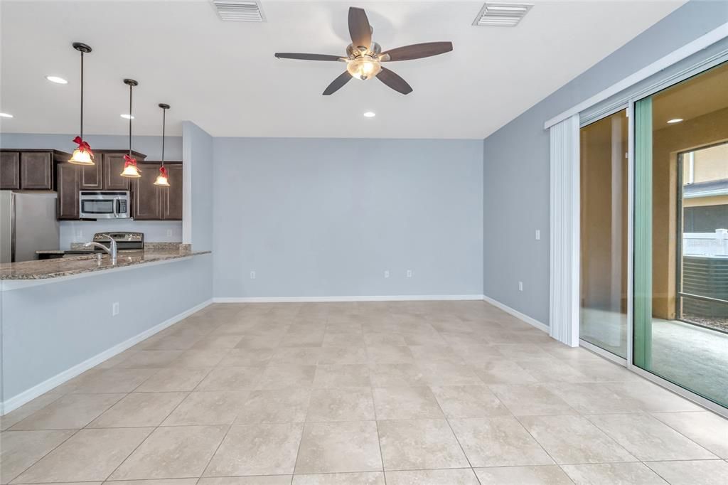 For Sale: $294,900 (3 beds, 2 baths, 1550 Square Feet)