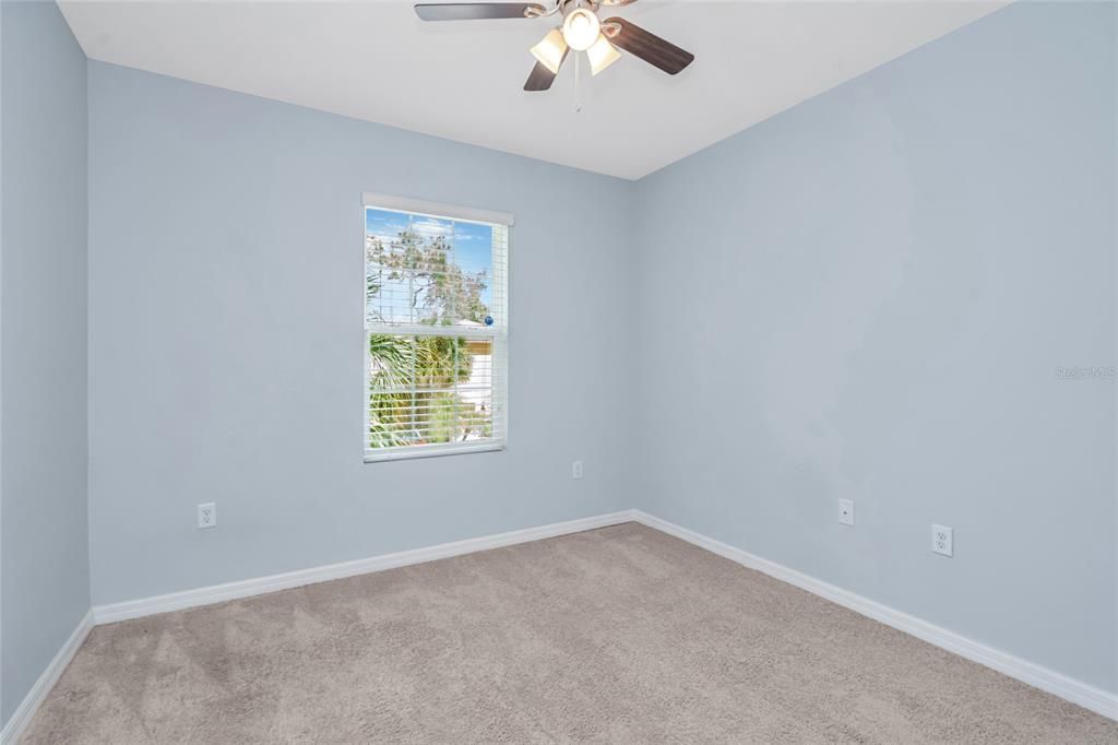 For Sale: $294,900 (3 beds, 2 baths, 1550 Square Feet)