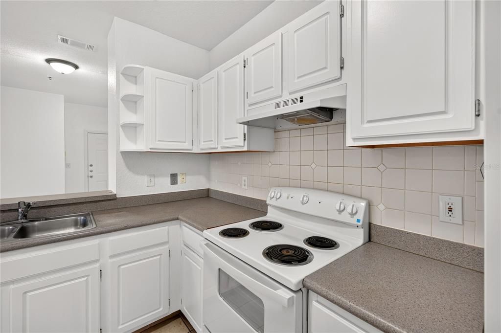 En Venta: $187,500 (2 camas, 2 baños, 1048 Pies cuadrados)