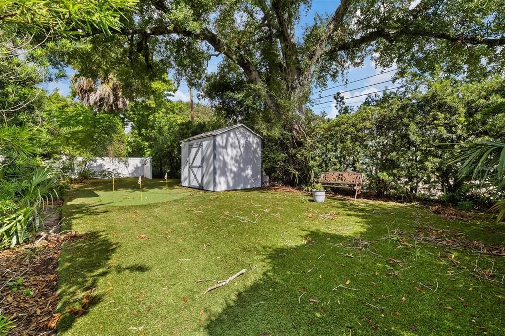 For Sale: $450,000 (5 beds, 0 baths, 1528 Square Feet)