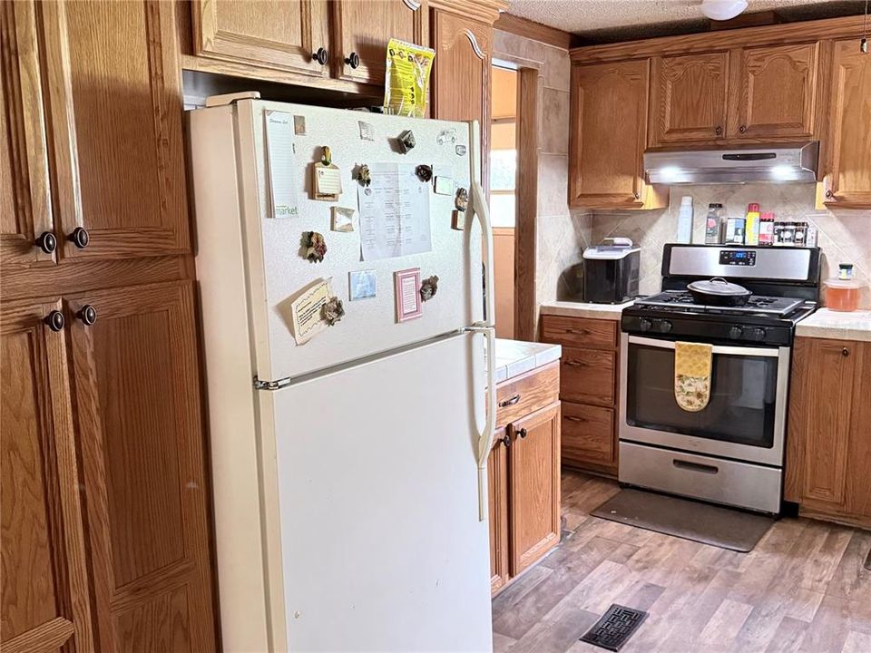 En Venta: $124,900 (3 camas, 2 baños, 1404 Pies cuadrados)