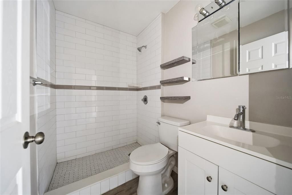 En Venta: $115,000 (2 camas, 1 baños, 1100 Pies cuadrados)