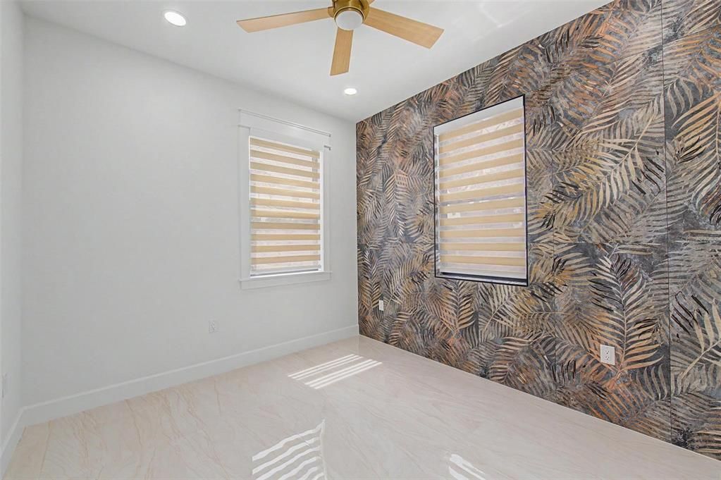 For Sale: $1,249,000 (5 beds, 4 baths, 2905 Square Feet)