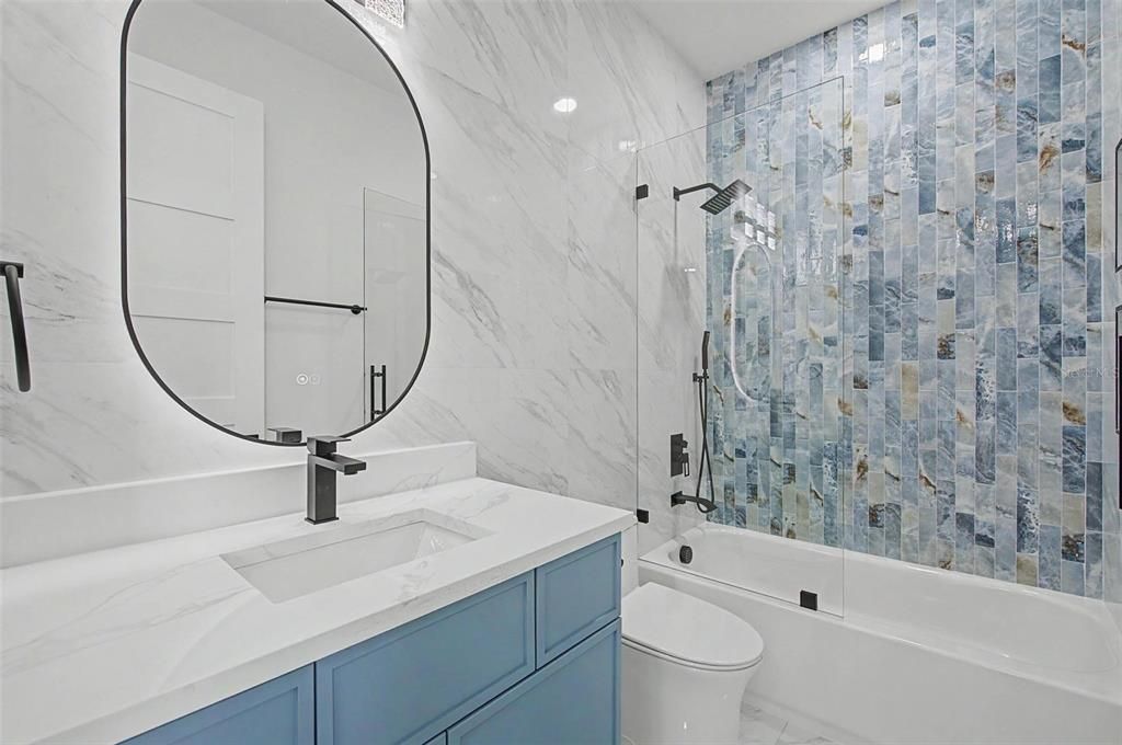For Sale: $1,249,000 (5 beds, 4 baths, 2905 Square Feet)