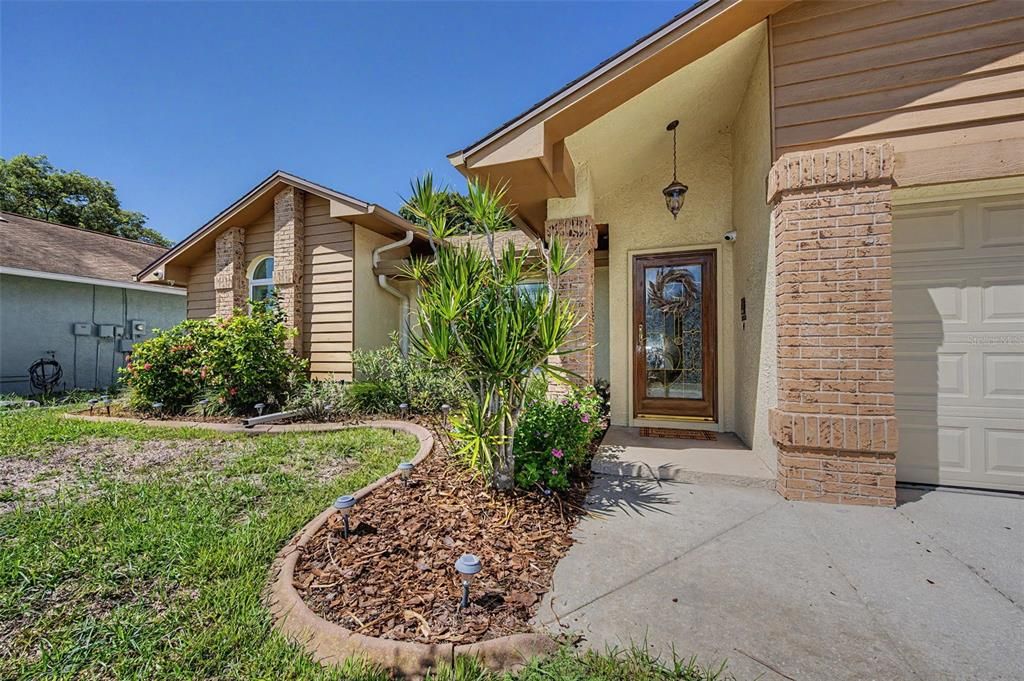 For Sale: $474,900 (3 beds, 2 baths, 1768 Square Feet)
