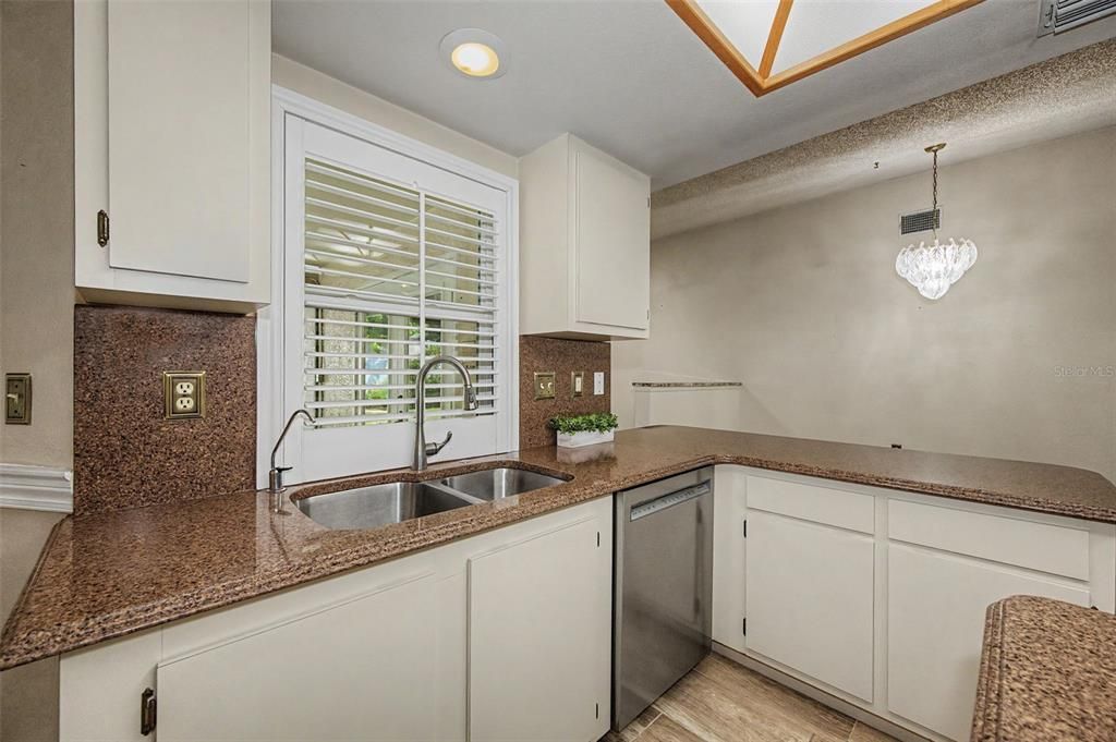 For Sale: $474,900 (3 beds, 2 baths, 1768 Square Feet)