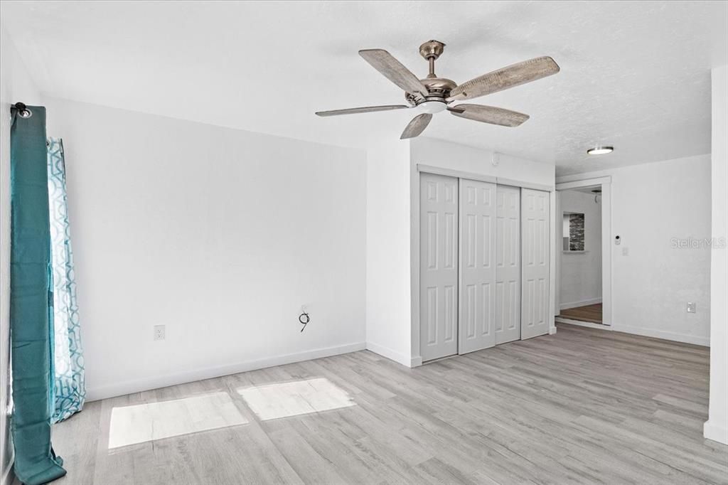 For Sale: $475,000 (3 beds, 3 baths, 1742 Square Feet)