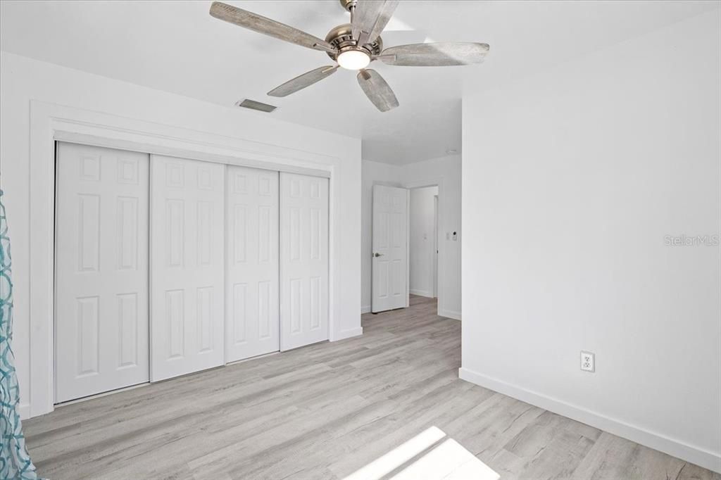 For Sale: $475,000 (3 beds, 3 baths, 1742 Square Feet)