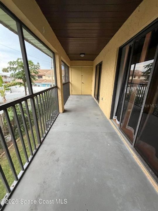 For Rent: $2,200 (2 beds, 2 baths, 1064 Square Feet)