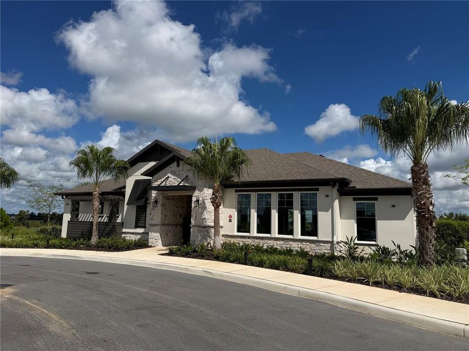 For Rent: $3,300 (3 beds, 2 baths, 1983 Square Feet)