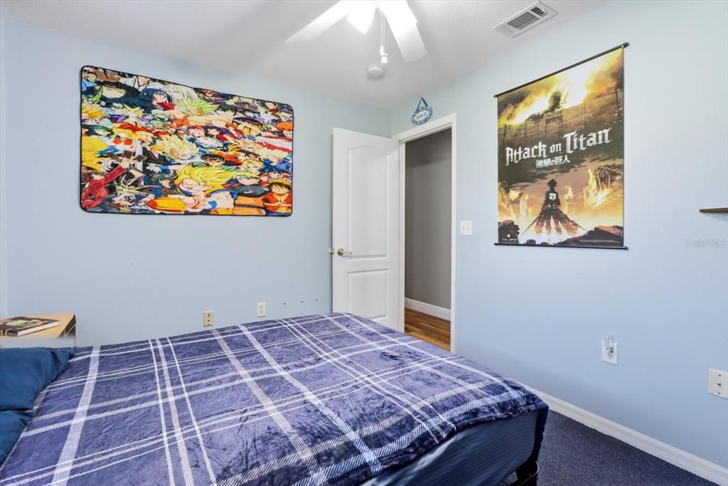 En Venta: $379,000 (4 camas, 2 baños, 1779 Pies cuadrados)