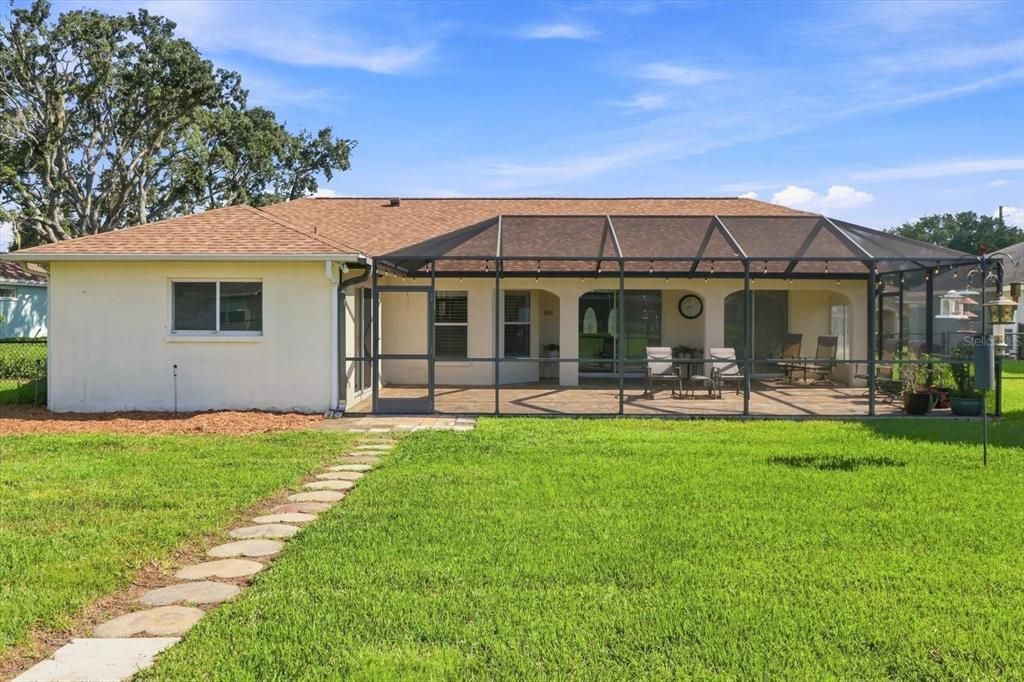 En Venta: $379,000 (4 camas, 2 baños, 1779 Pies cuadrados)