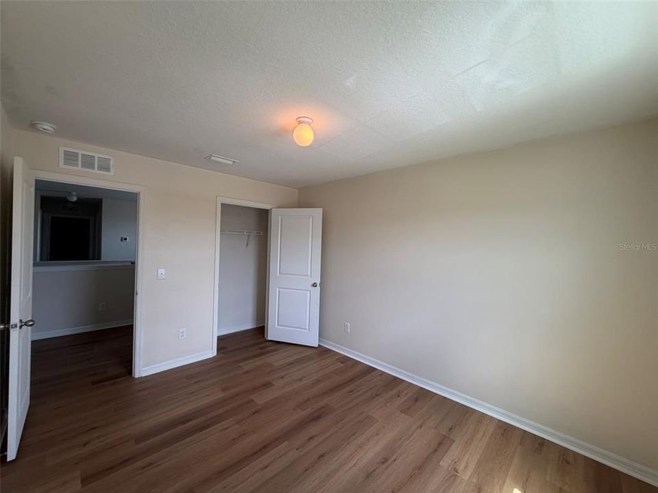 En Renta: $2,500 (4 camas, 2 baños, 2007 Pies cuadrados)