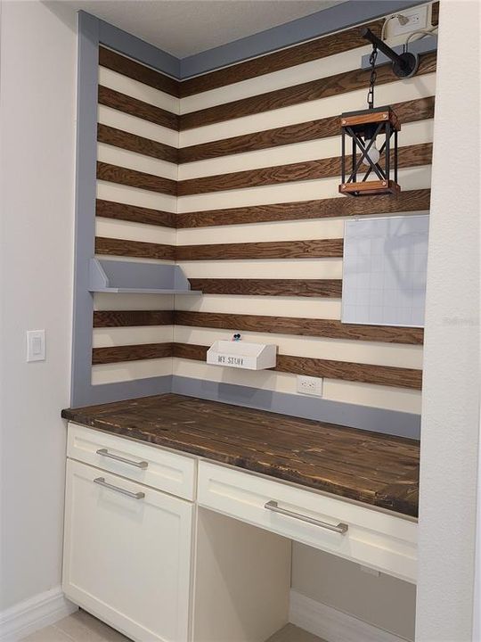 For Rent: $2,800 (4 beds, 3 baths, 2707 Square Feet)