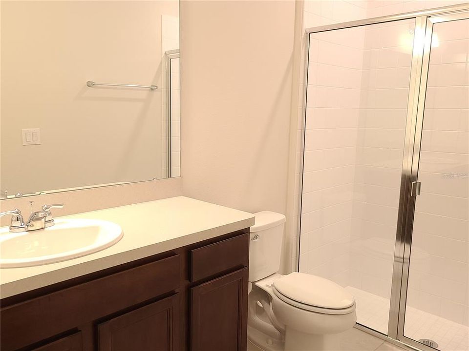 For Rent: $2,800 (4 beds, 3 baths, 2707 Square Feet)