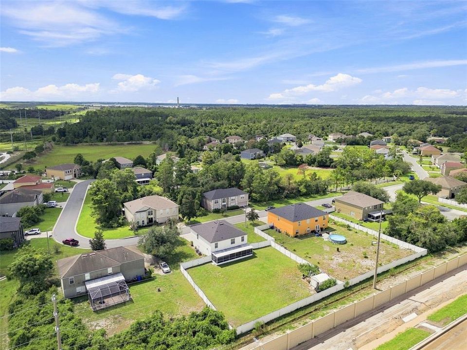 En Venta: $439,900 (4 camas, 3 baños, 3038 Pies cuadrados)