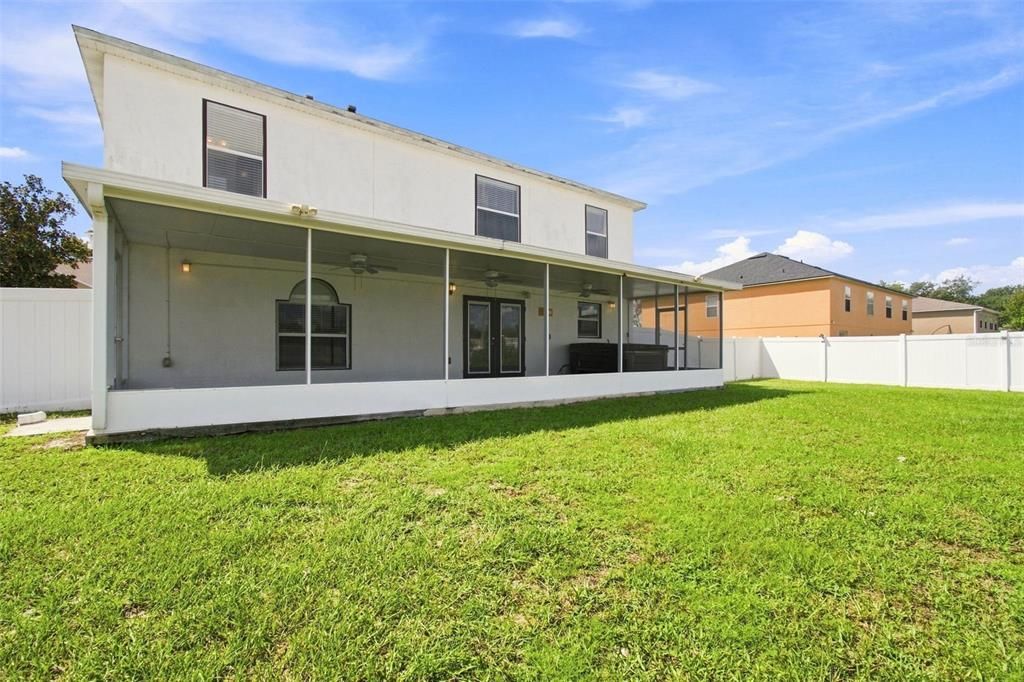 En Venta: $439,900 (4 camas, 3 baños, 3038 Pies cuadrados)