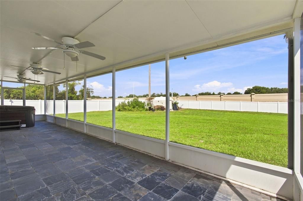 En Venta: $439,900 (4 camas, 3 baños, 3038 Pies cuadrados)