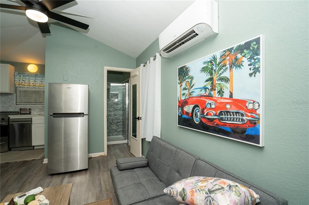 For Sale: $1,499,000 (10 beds, 0 baths, 4766 Square Feet)