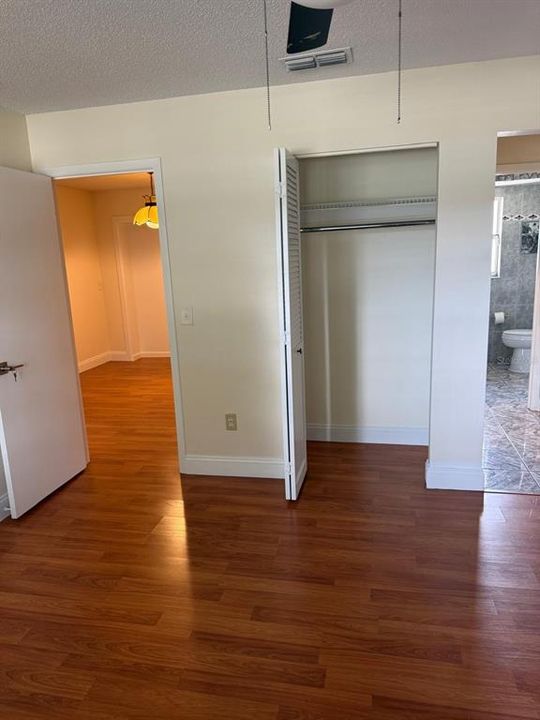En Renta: $2,675 (4 camas, 2 baños, 2116 Pies cuadrados)
