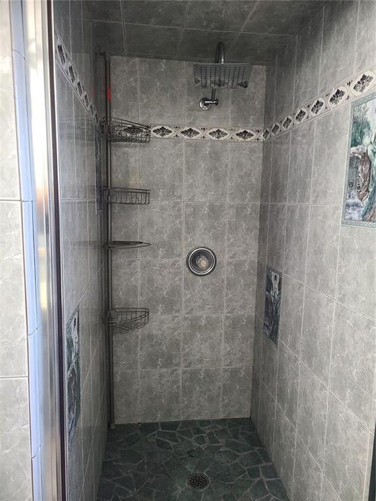 En Renta: $2,675 (4 camas, 2 baños, 2116 Pies cuadrados)