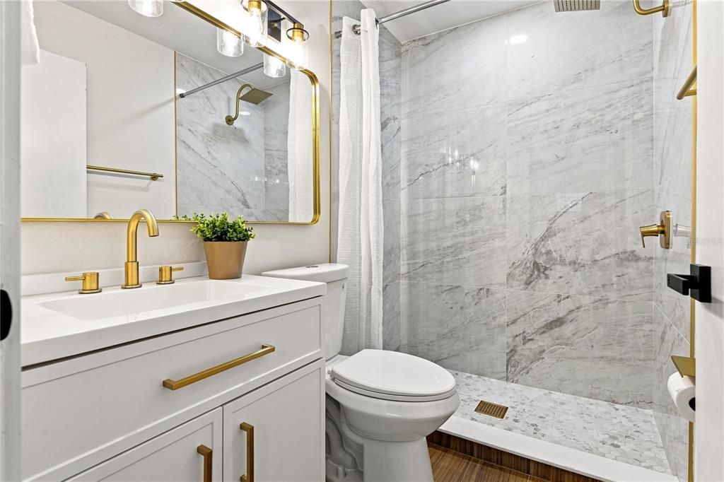 For Sale: $579,000 (4 beds, 2 baths, 1807 Square Feet)