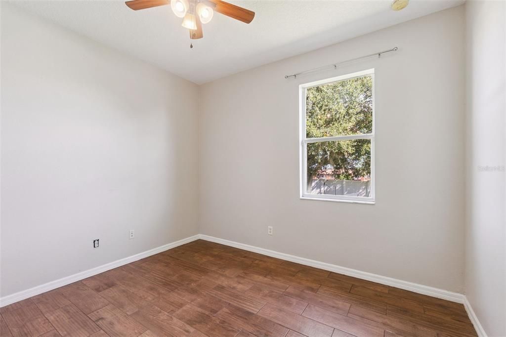 En Venta: $384,000 (4 camas, 3 baños, 2319 Pies cuadrados)