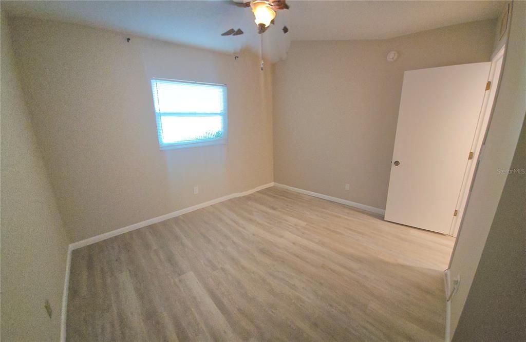 En Venta: $299,000 (2 camas, 2 baños, 940 Pies cuadrados)