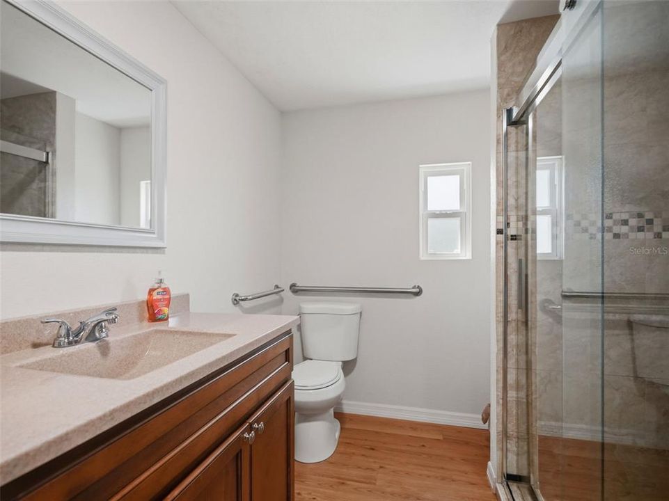 For Sale: $164,900 (3 beds, 2 baths, 1440 Square Feet)