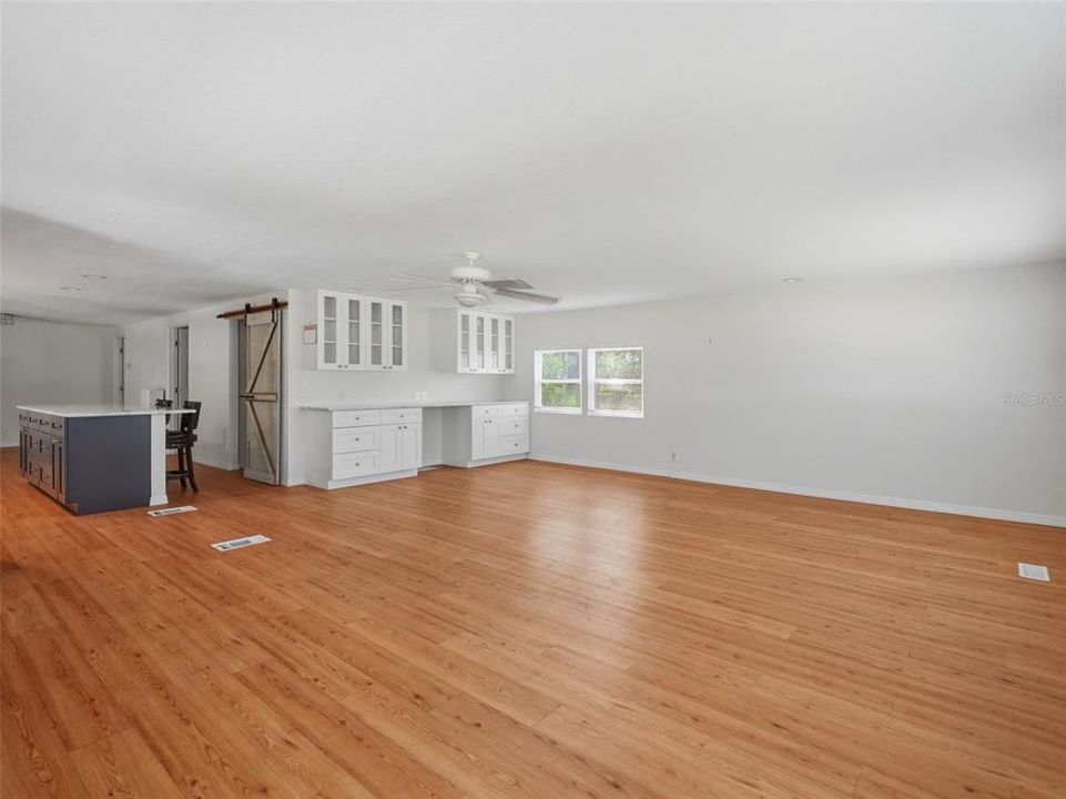 For Sale: $164,900 (3 beds, 2 baths, 1440 Square Feet)