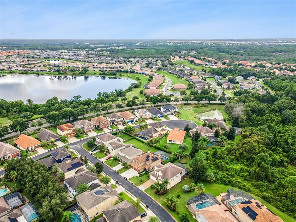 На продажу: $579,900 (5 спален, 4 ванн, 3306 Квадратных фут)