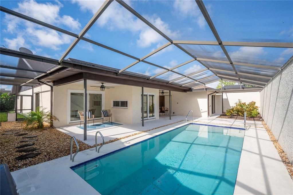 For Sale: $649,990 (4 beds, 2 baths, 2236 Square Feet)
