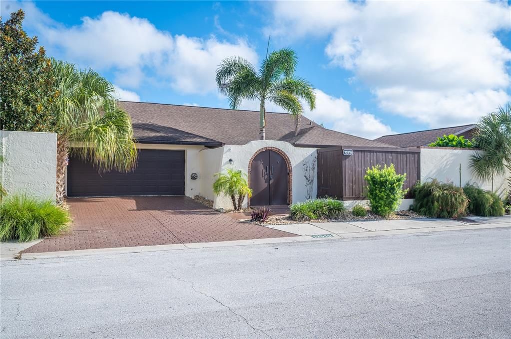For Sale: $649,990 (4 beds, 2 baths, 2236 Square Feet)