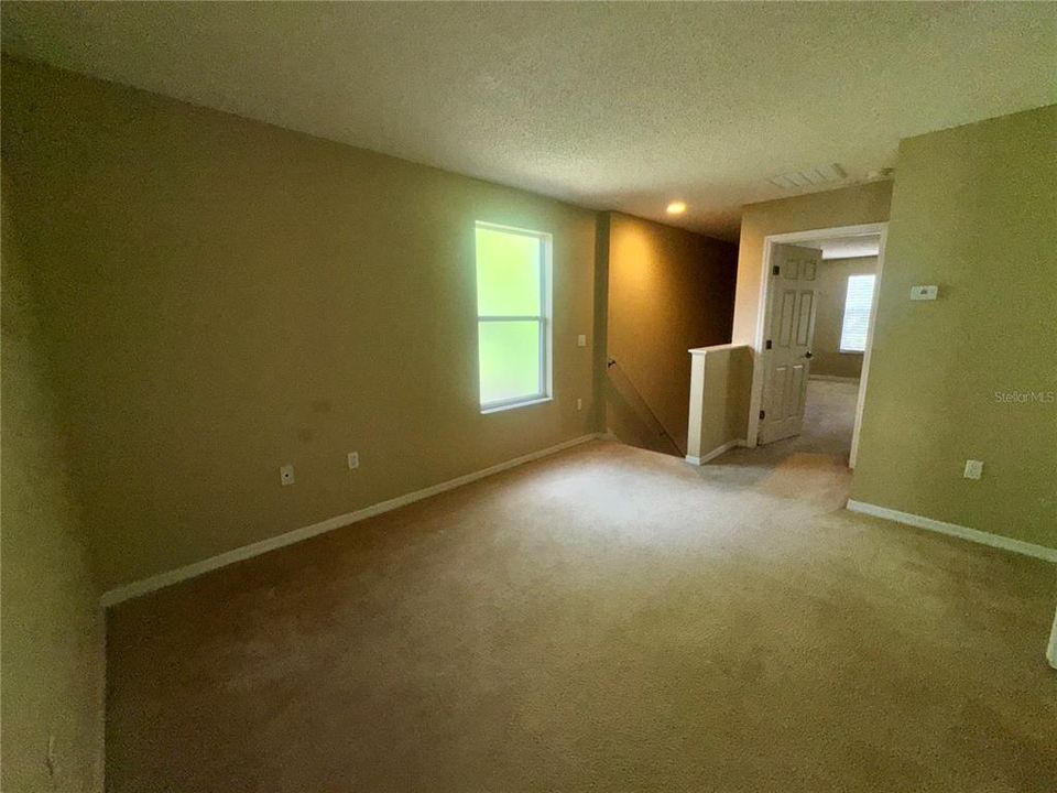 En Renta: $2,350 (3 camas, 2 baños, 1872 Pies cuadrados)