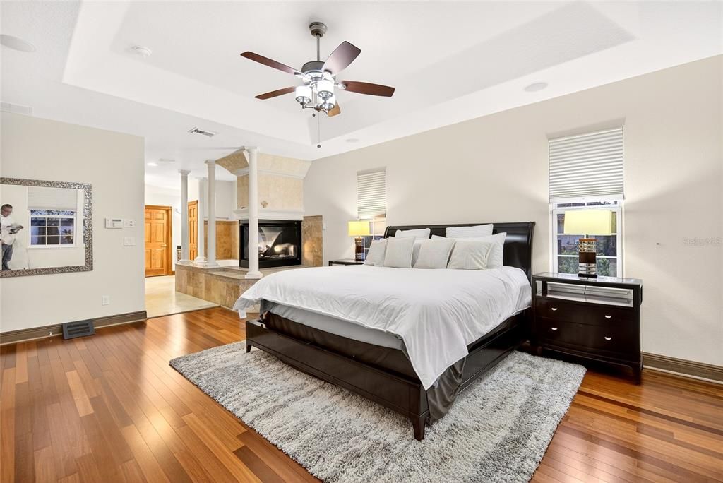 En Venta: $899,000 (5 camas, 4 baños, 4106 Pies cuadrados)