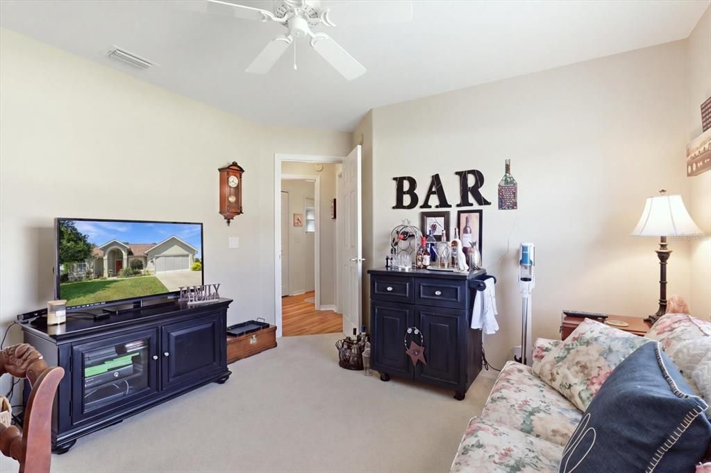 For Sale: $269,000 (3 beds, 2 baths, 1577 Square Feet)