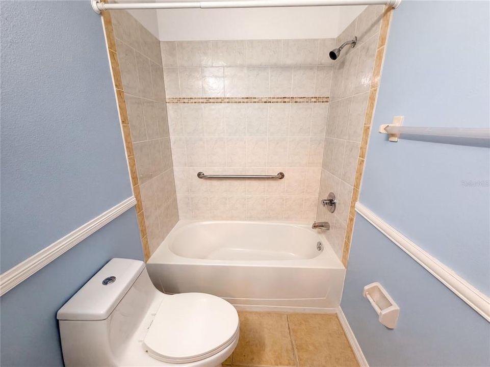 На продажу: $310,000 (3 спален, 2 ванн, 1552 Квадратных фут)