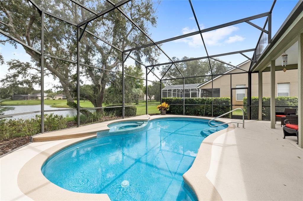 En Venta: $799,000 (4 camas, 3 baños, 2737 Pies cuadrados)