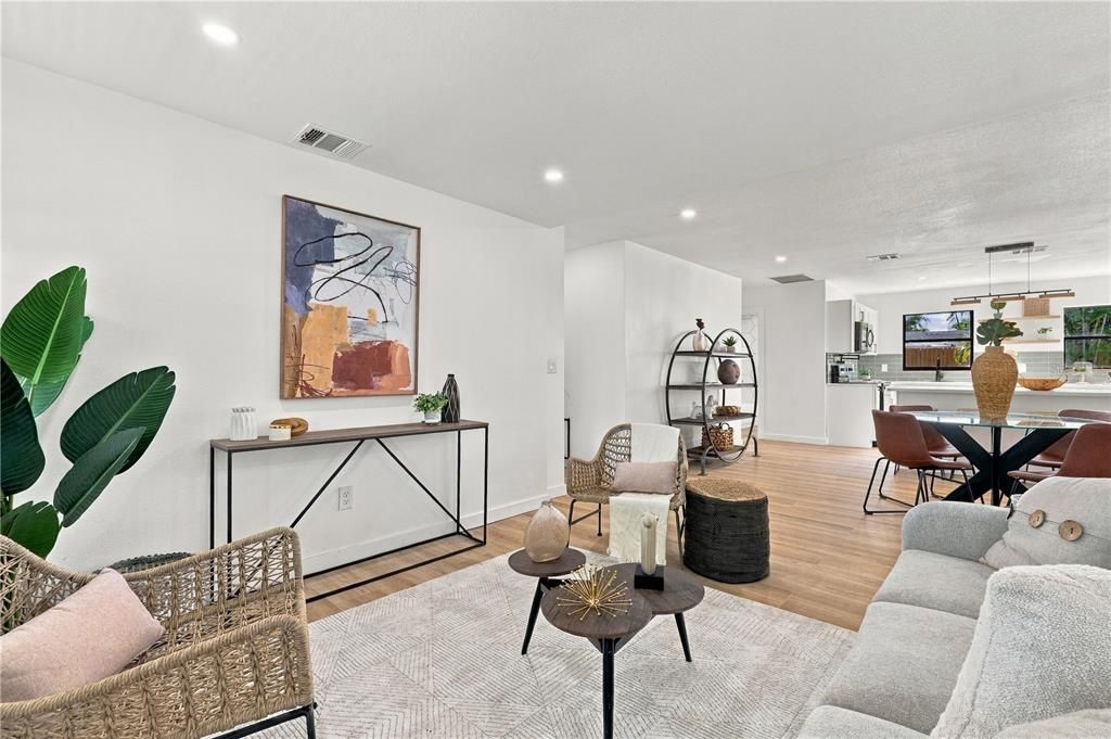 En Venta: $485,000 (4 camas, 2 baños, 1500 Pies cuadrados)