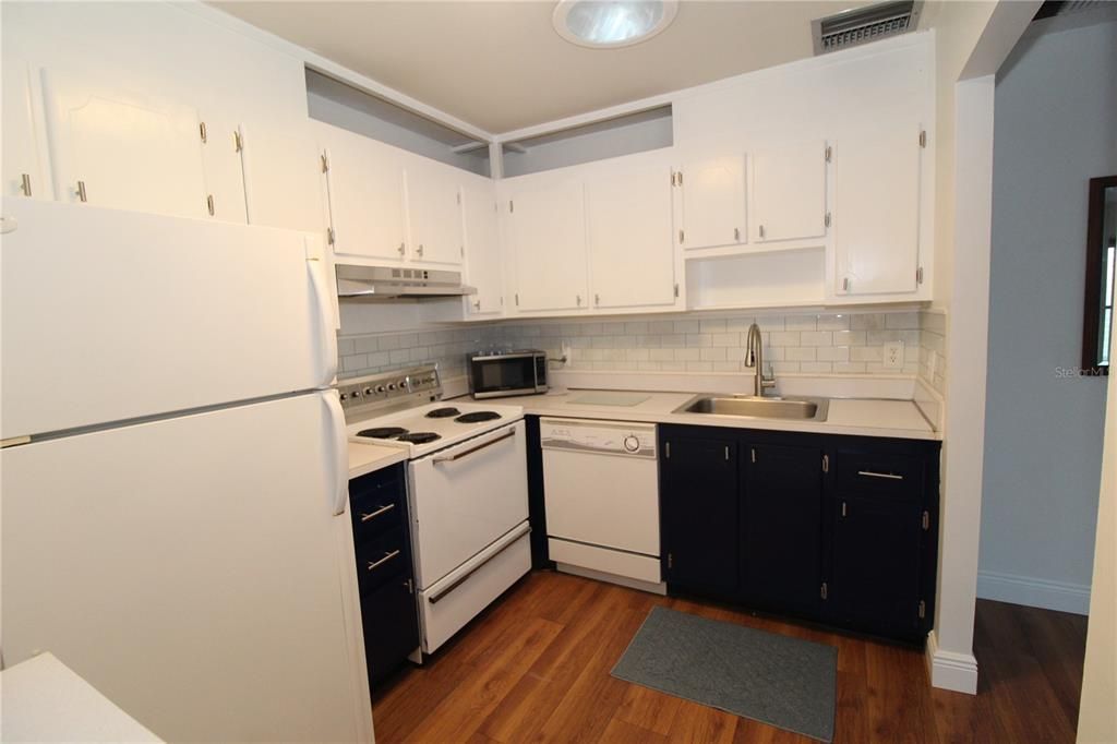 En Renta: $1,475 (1 camas, 1 baños, 800 Pies cuadrados)