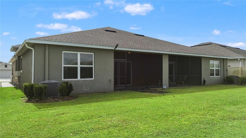 For Rent: $2,100 (3 beds, 2 baths, 1532 Square Feet)