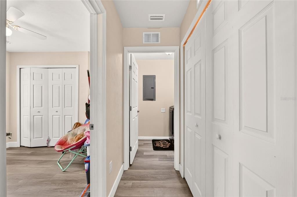 For Sale: $310,000 (3 beds, 2 baths, 1224 Square Feet)