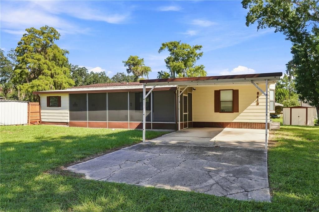 For Sale: $225,000 (2 beds, 2 baths, 1104 Square Feet)