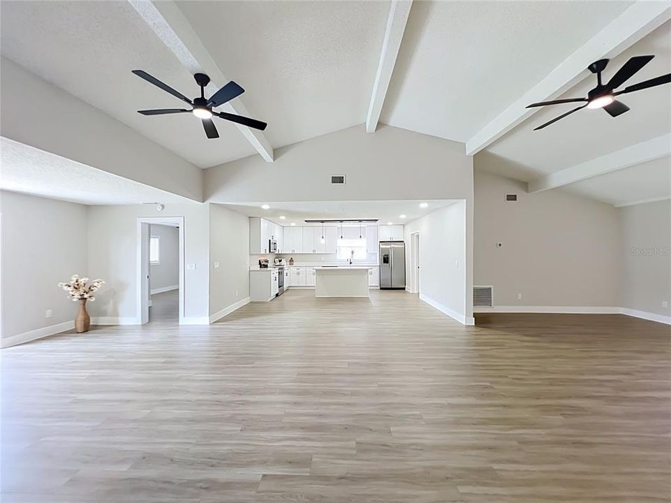 For Sale: $650,000 (4 beds, 2 baths, 2900 Square Feet)