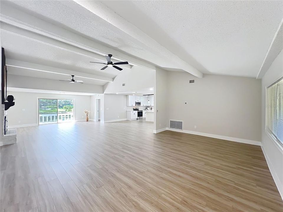 For Sale: $650,000 (4 beds, 2 baths, 2900 Square Feet)