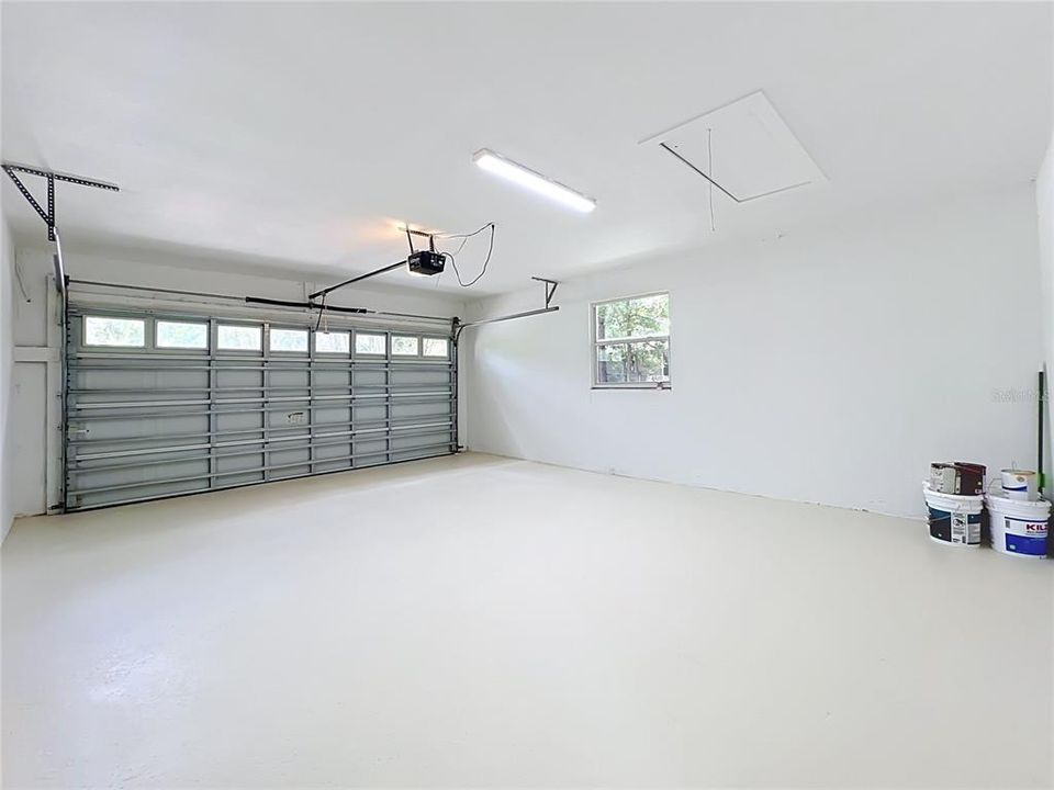 For Sale: $650,000 (4 beds, 2 baths, 2900 Square Feet)