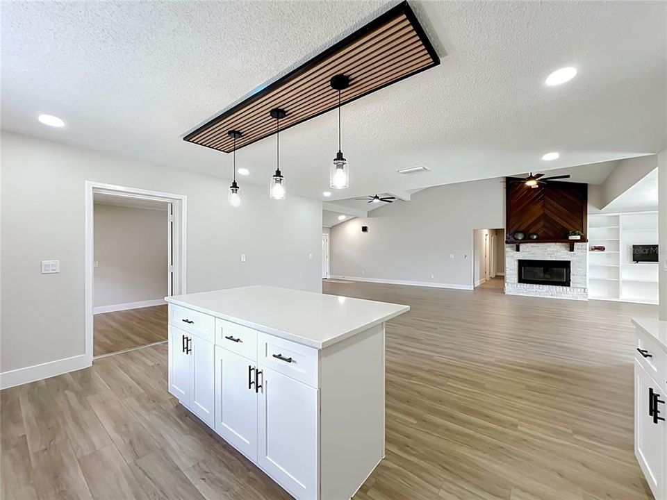 For Sale: $650,000 (4 beds, 2 baths, 2900 Square Feet)