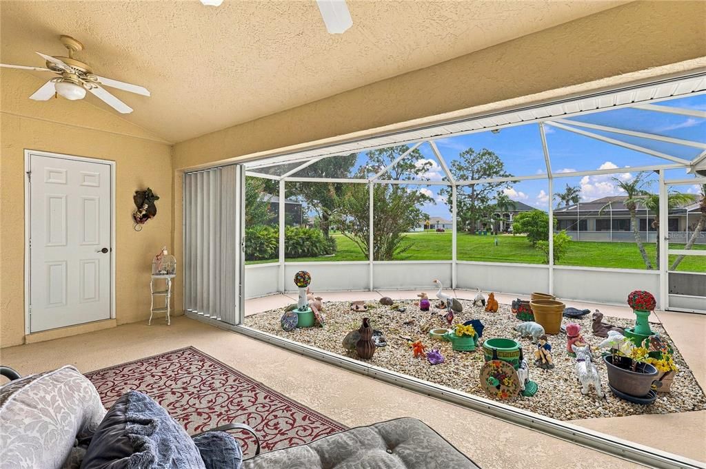 For Sale: $368,000 (3 beds, 2 baths, 2118 Square Feet)