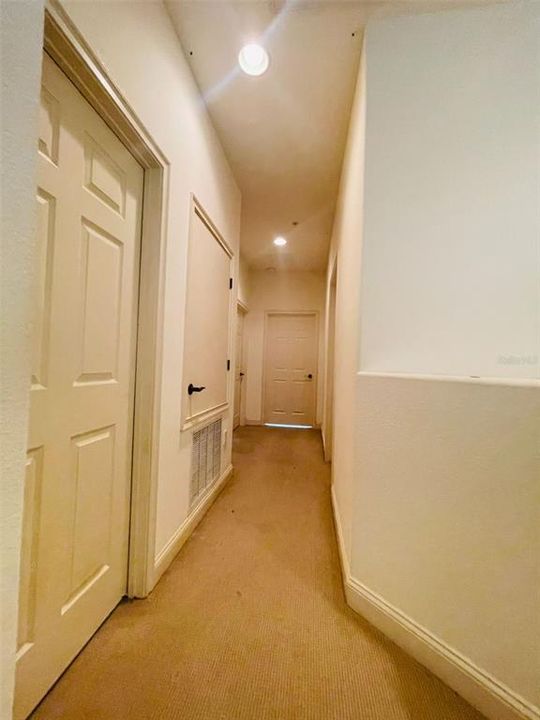 En Renta: $1,895 (4 camas, 3 baños, 1950 Pies cuadrados)
